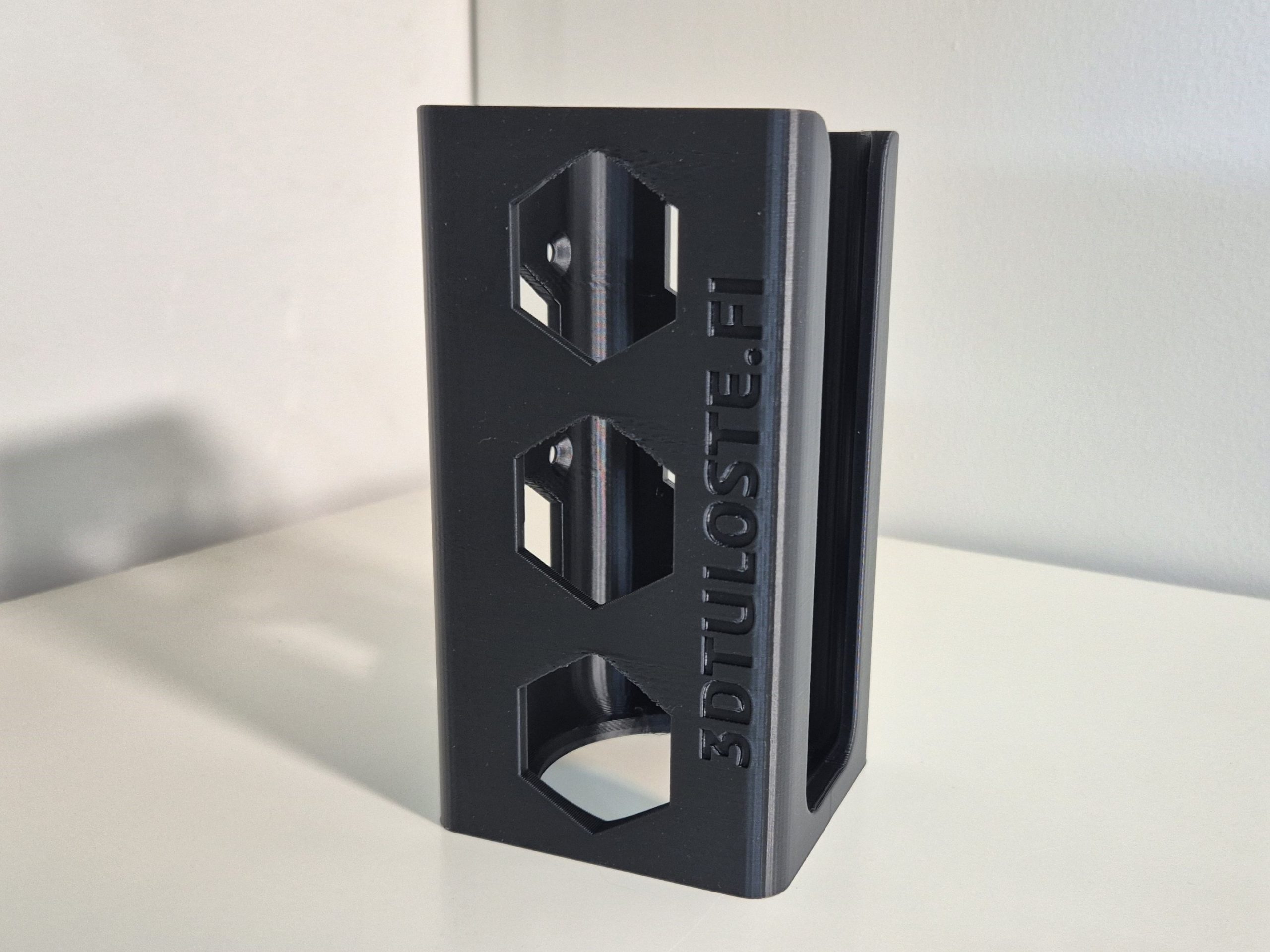 Akkukonepidike yleismalli