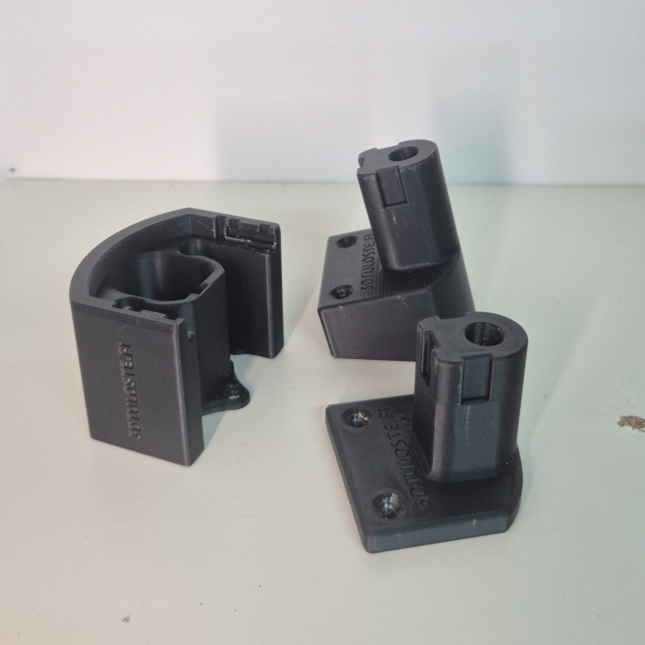 Ryobi koneteline ja akkuteline